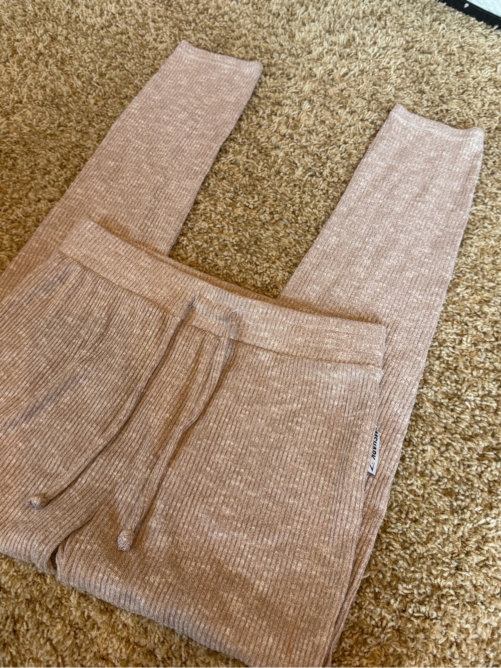 Gymshark Ribbed Joggers - Blush Tan